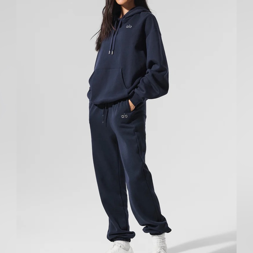 ALO Yoga Navy Blue Set